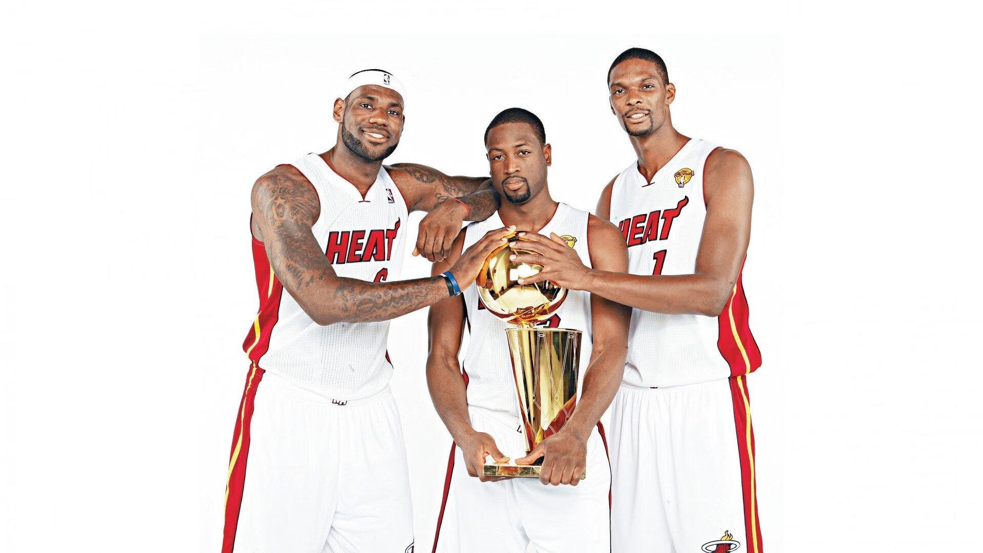 女子体育蓬勃发展,新时代女性运动员的突破与挑战